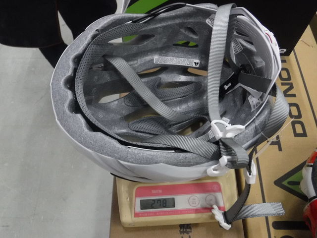 ե