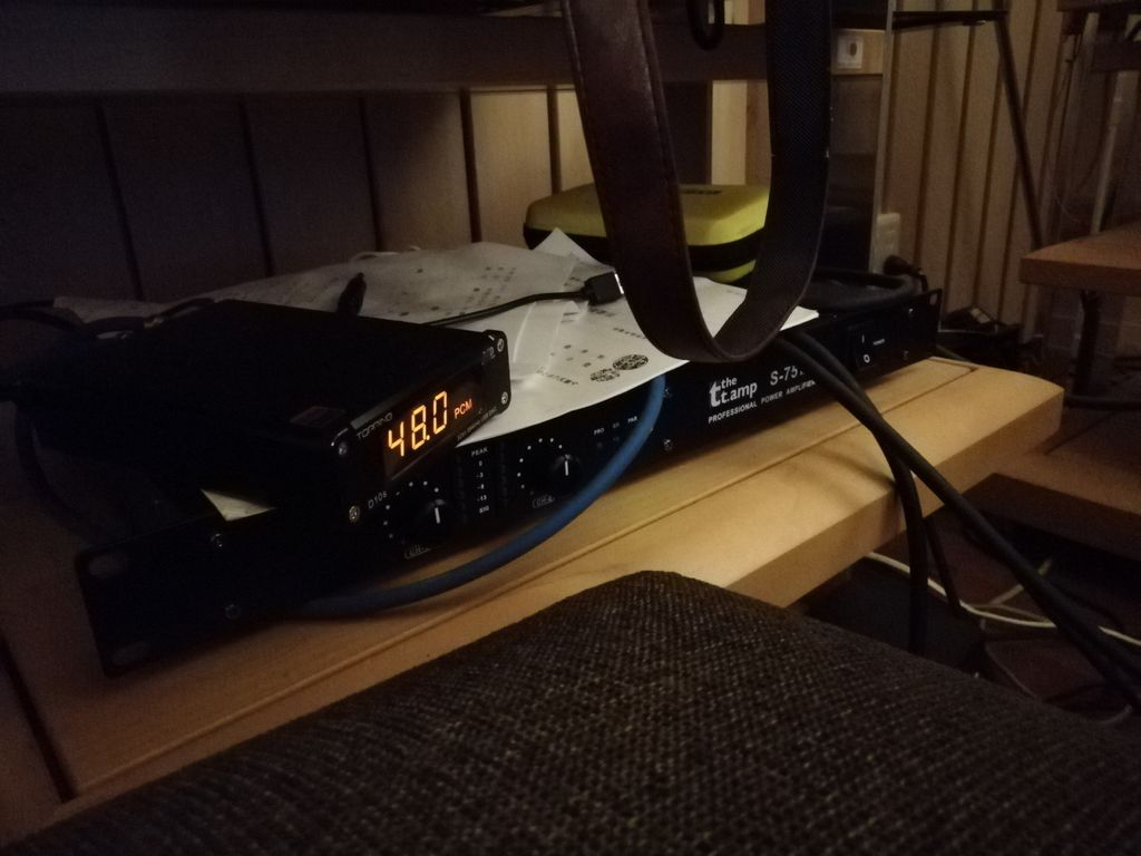 ե