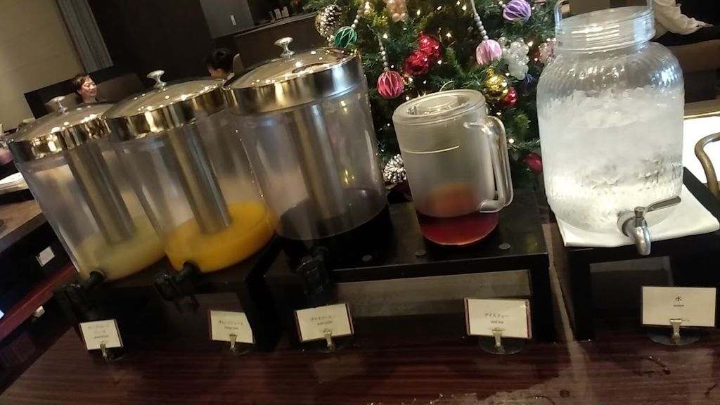 ե