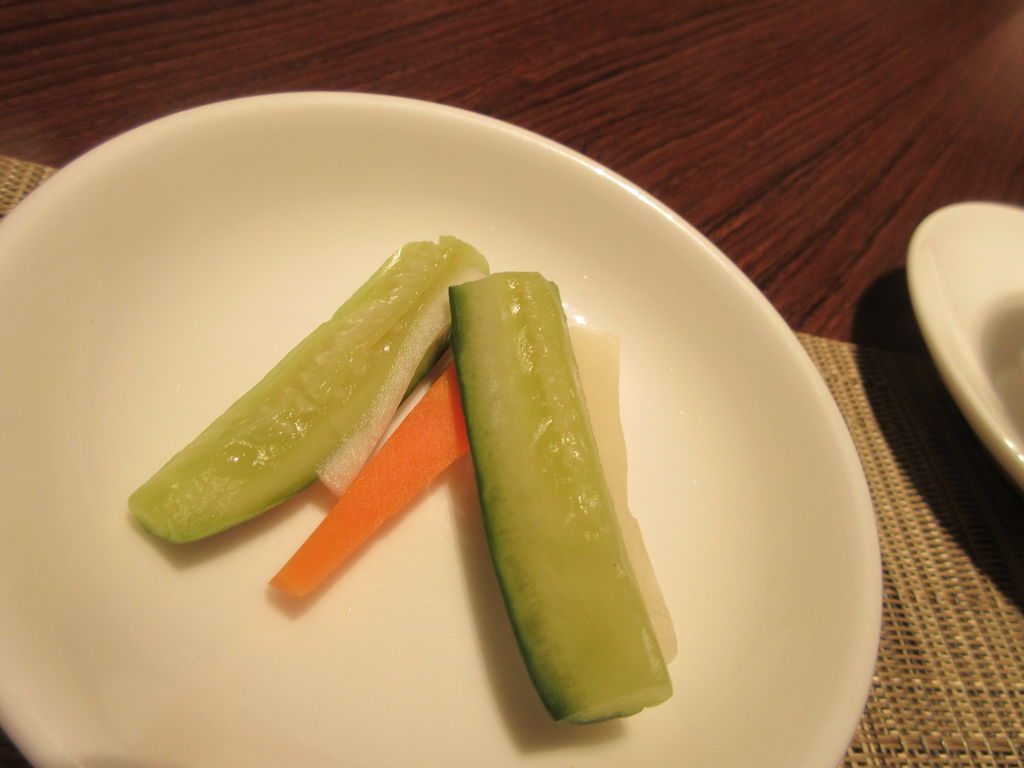ե